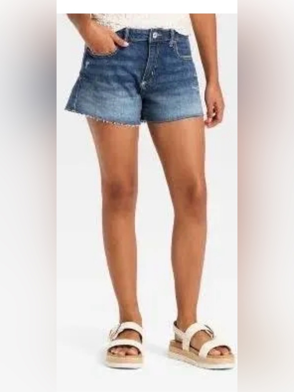 art class Women's Mid-Rise Frayed Hem Denim Shorts in Blue